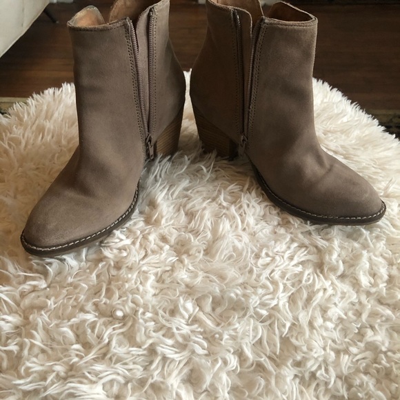 Women’s suede Jeffery Campbell booties size 6 - Picture 4 of 5